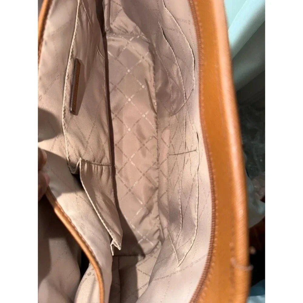 Michael Kors Jet Set Large Saffiano Leather Tote Bag - Luggage Tan